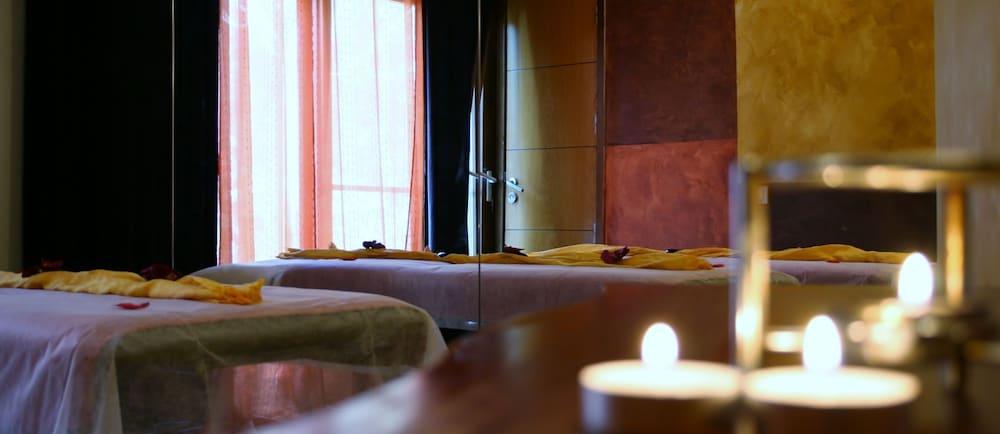 Hotel Boutique Mas Passamaner Ла-Сельва-дель-Камп Экстерьер фото