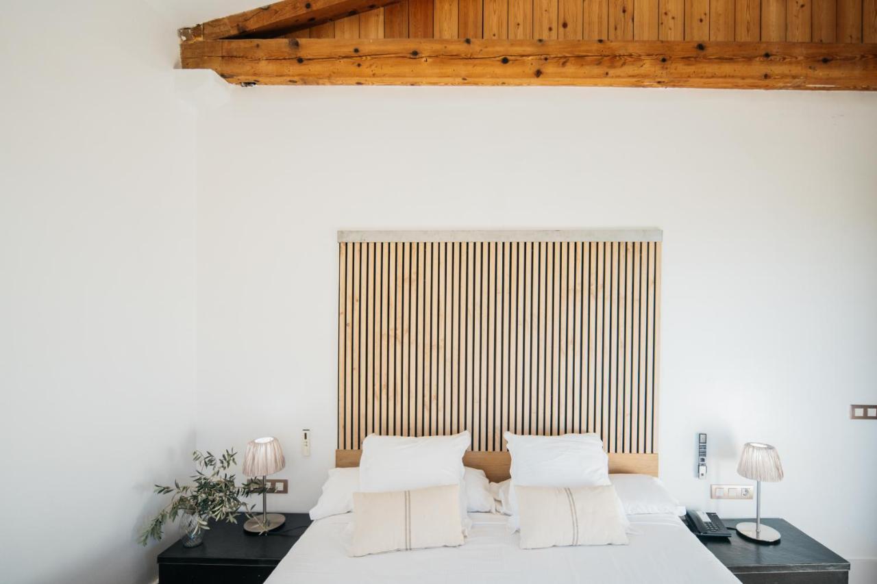 Hotel Boutique Mas Passamaner Ла-Сельва-дель-Камп Экстерьер фото