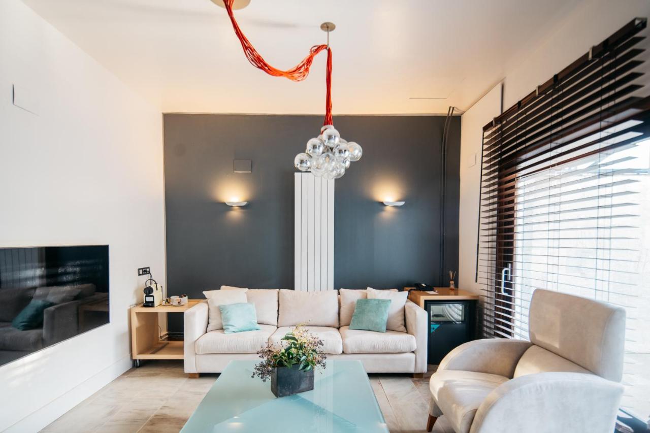 Hotel Boutique Mas Passamaner Ла-Сельва-дель-Камп Экстерьер фото